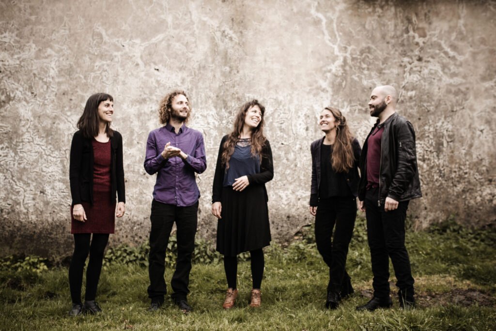 tradethik productions uncategorized belu irisarri nahia garat jpg photo a utiliser couv