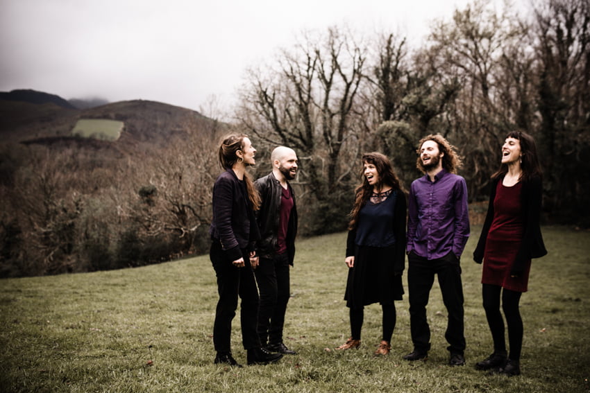 tradethik productions galerie belu irisarri bd 